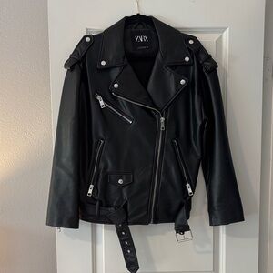 Zara Women's Black Leather Moto Jacket